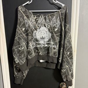 Def Leppard Mossy Oak Cropped Fleece Sweatshirt Size: 1X